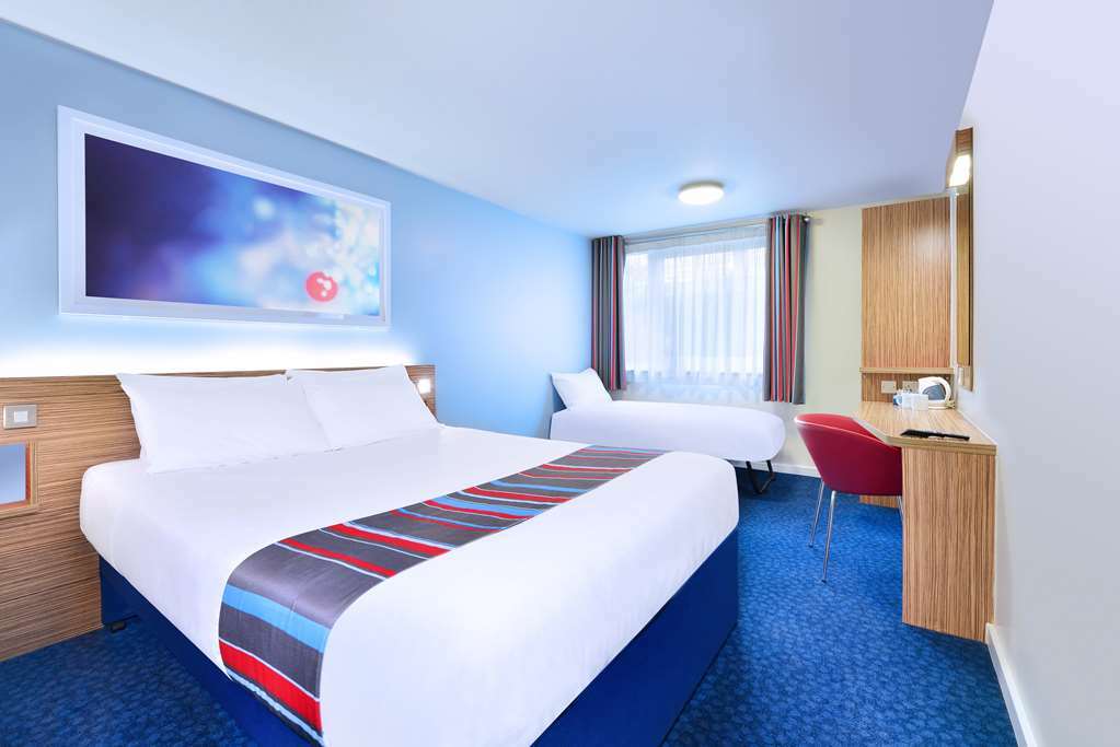 Travelodge Glossop Ruang foto